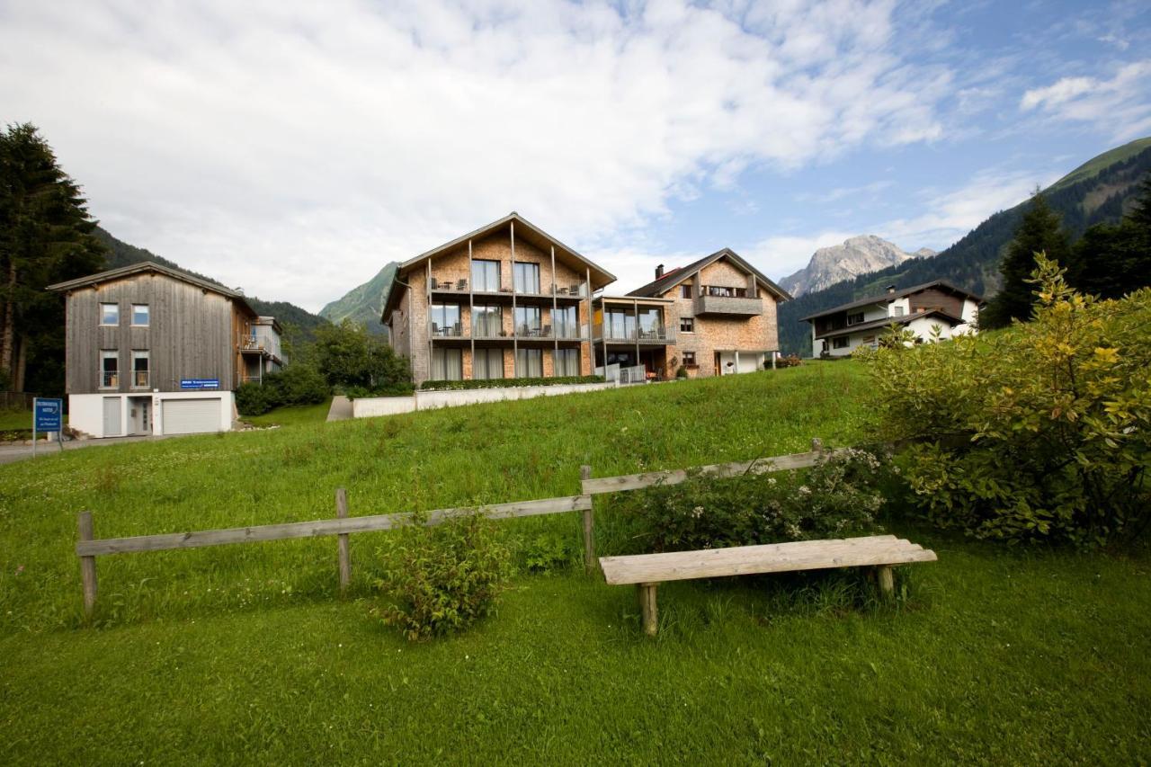 N Apartments Hotel Schoppernau Esterno foto